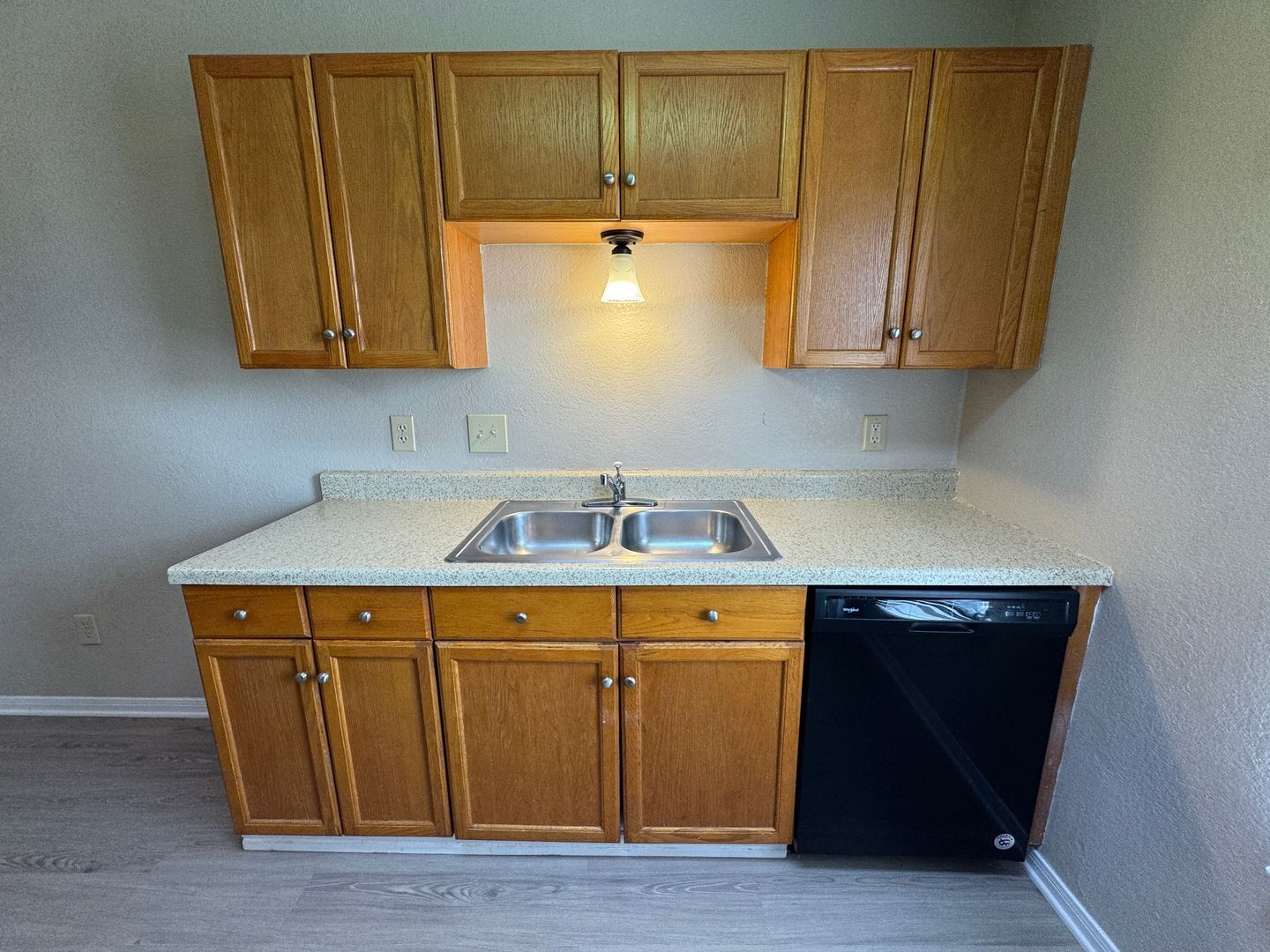 Building Photo - 1708 Benttree Dr