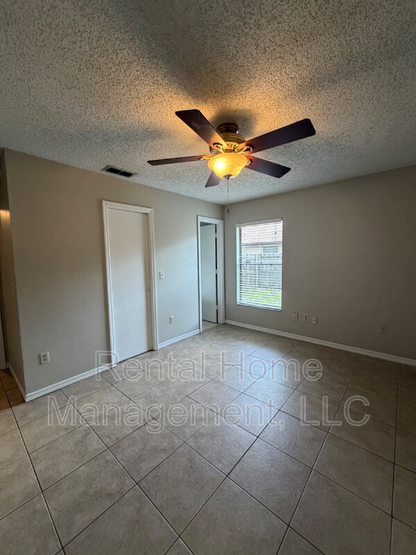 Building Photo - 149 Hazel Blvd