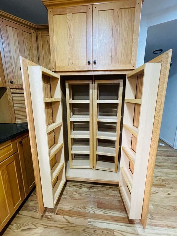 Building Photo - 2010 W 95th St