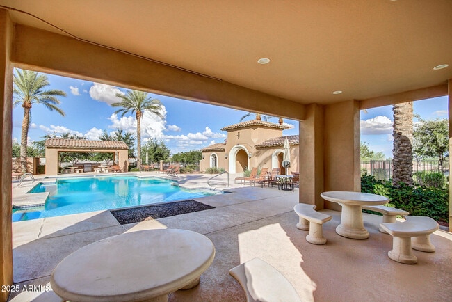 Building Photo - 20047 W Turney Ave