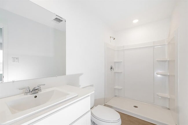 Building Photo - 12508 Huntington Rdg Wy