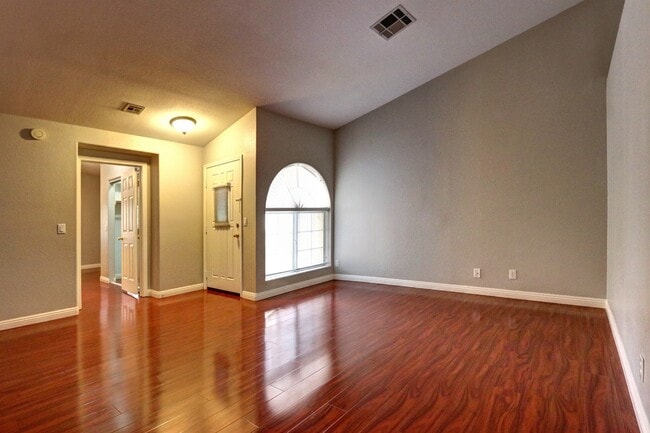 Building Photo - 3676 Renovah St