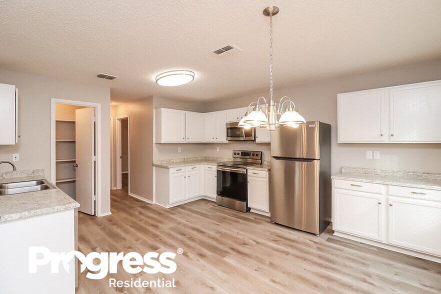 Building Photo - 509 Brasenose St