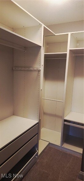 Building Photo - 6965 Chandlersville Rd