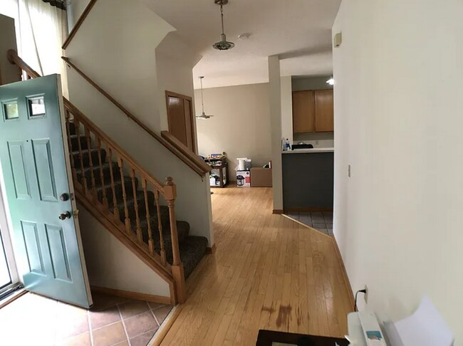 Building Photo - 15546 Garnet Way