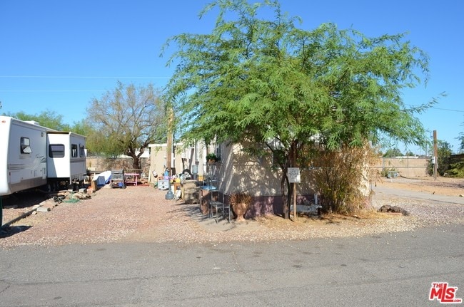Building Photo - Desert Valley MHP - 88 Spaces