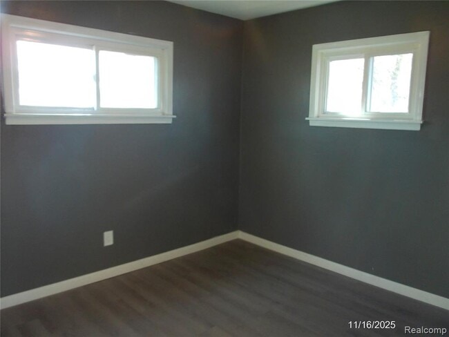 Building Photo - 27107 Florence St