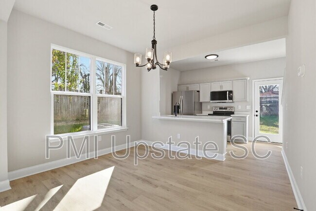 Building Photo - 109 Virginia Ave