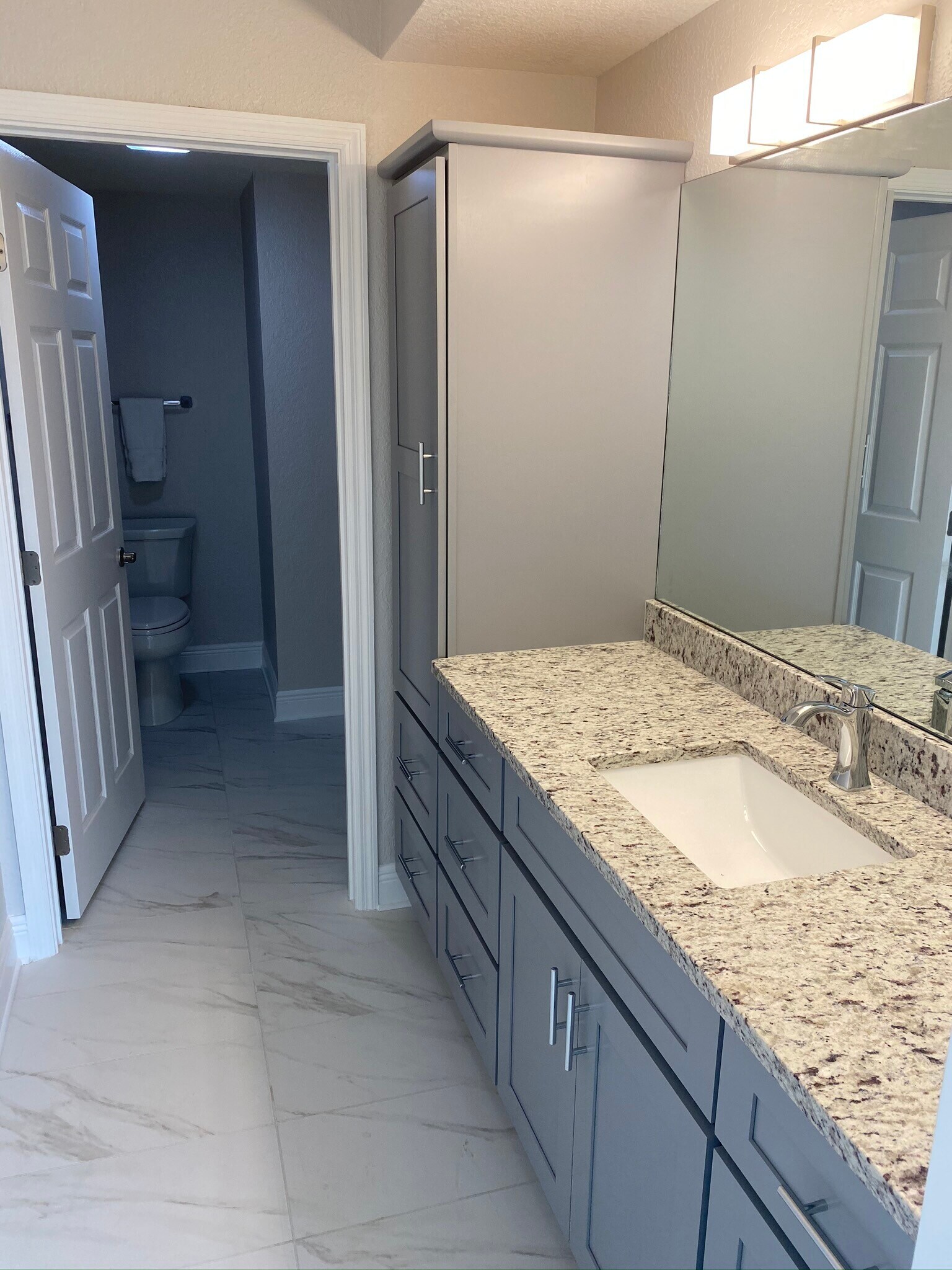 Master Bath - 23660 Walden Center Dr