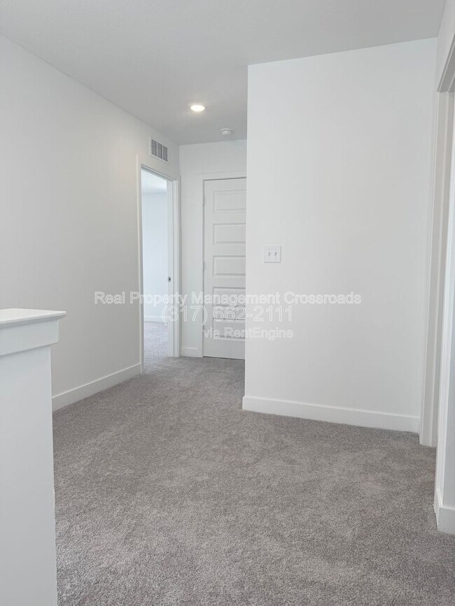 Building Photo - 6388 Tutelo Dr