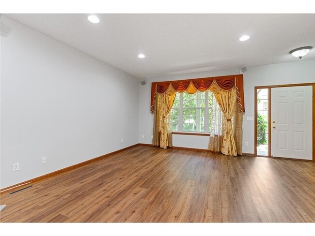 Building Photo - 9896 Switch Grass Ln