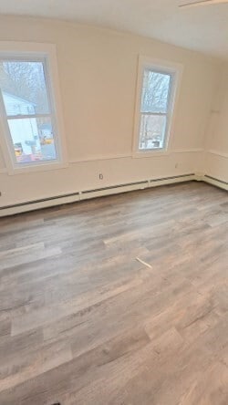 Building Photo - 348 Main St