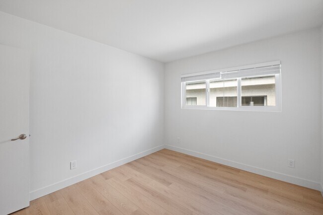 Building Photo - 3624 Faris Dr