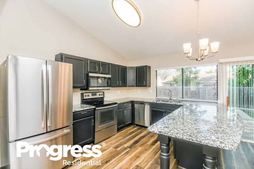Building Photo - 6707 Greenspring Dr
