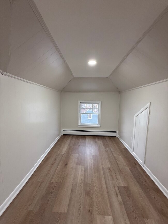 Building Photo - 255 N 1st Ave