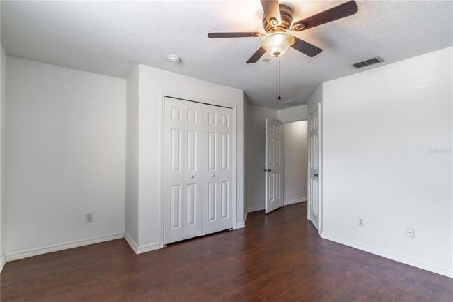 Building Photo - 6007 Scotchwood Glen
