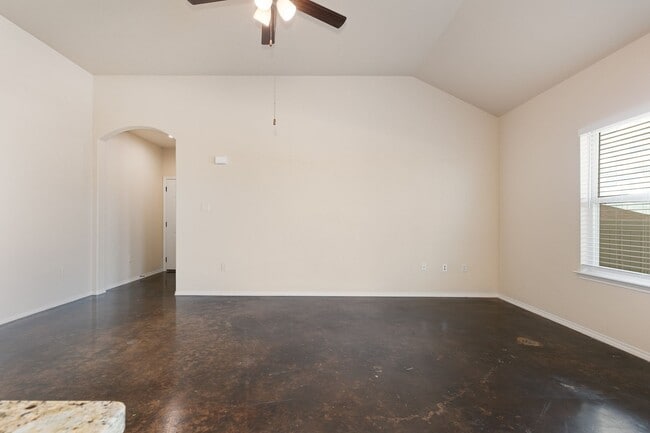 Building Photo - New Braunfels~ Beautiful Luxury 3 Bdrm~Stained Concrete Floors Throughout