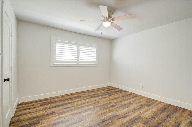 Building Photo - 5735 Grape St