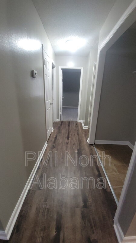 Building Photo - 1506 Ascent Trail NW