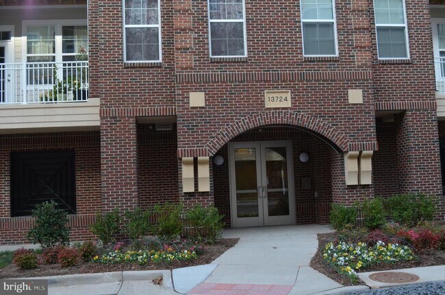Building Photo - 13724 Neil Armstrong Ave
