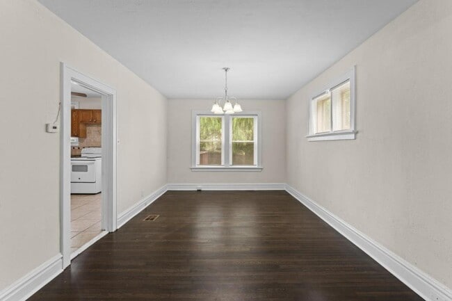 Building Photo - 7241 St Andrews Pl