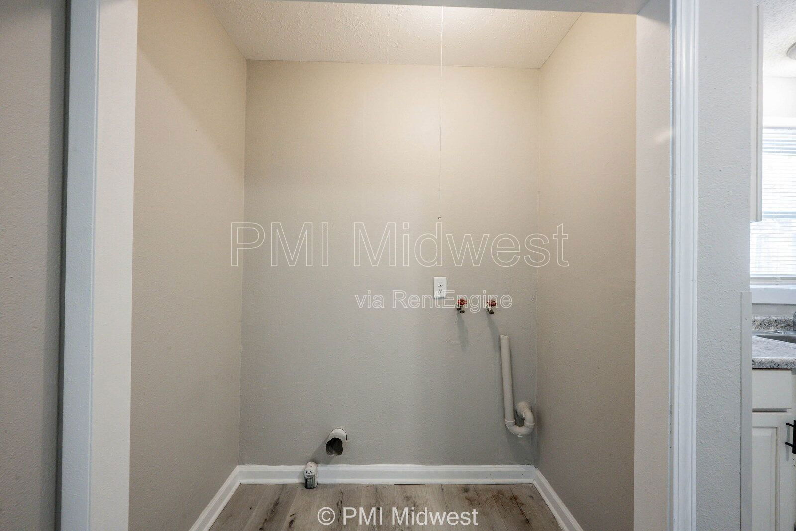 Building Photo - 824 Udell St