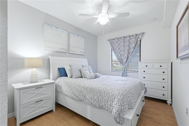 Building Photo - 16804 Vardon Ter