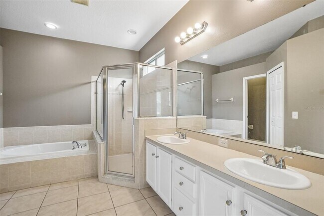 Building Photo - 6111 Gannetside Pl