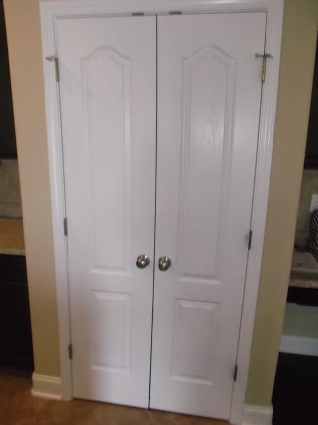 Building Photo - Absolutely Gorgeous!