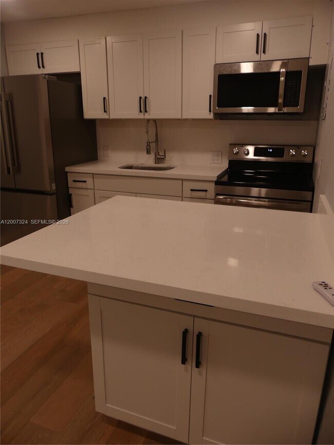 Building Photo - 161-165-165 NW 40th St