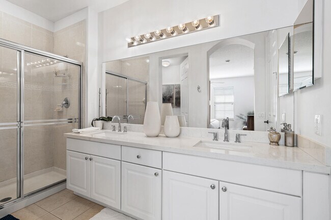 Building Photo - 114 Evergrene Pkwy