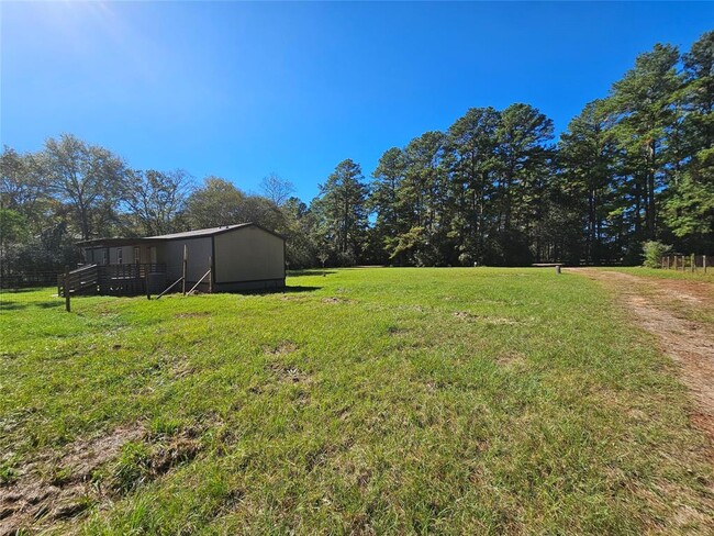 Building Photo - 27364 Tepee Trail