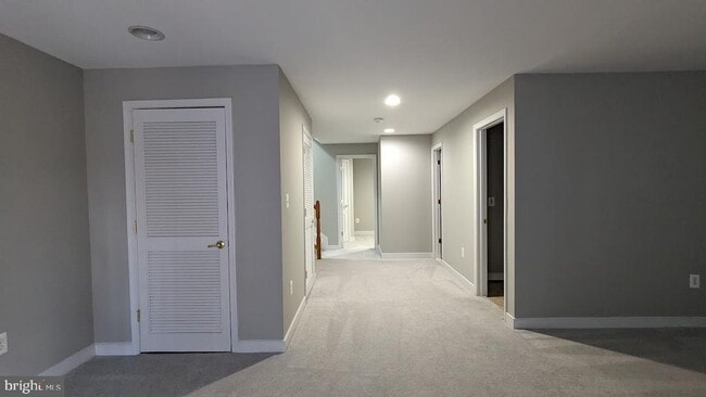 Building Photo - 12950 Tonka Ct