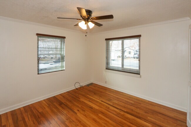 Building Photo - 1482 E 3045 S