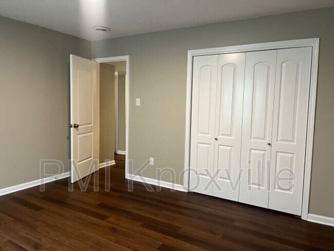 Building Photo - 4818 Cannon Ridge Dr