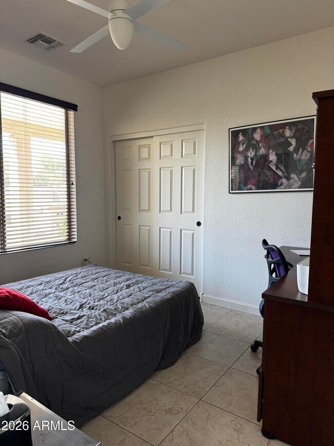 Building Photo - 2572 N 165th Dr