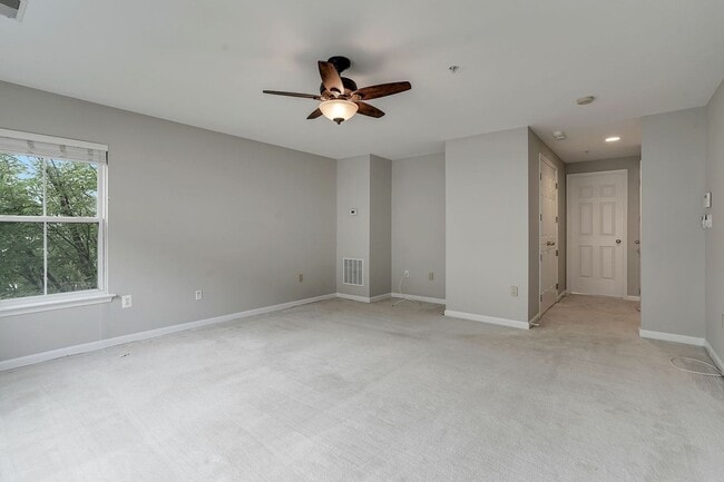 Building Photo - COMING SOON - Great 4 level end unit TH in...