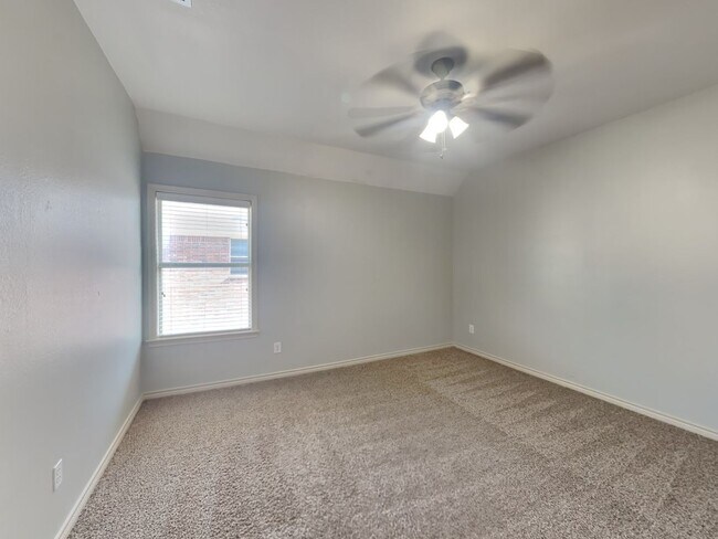 Building Photo - Luxurious Home in The Trails of Prosper! READY NOW!