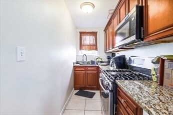 kitchen - 51 Willard St