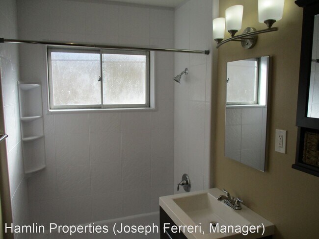 Building Photo - 4369-4379 Hamilton St