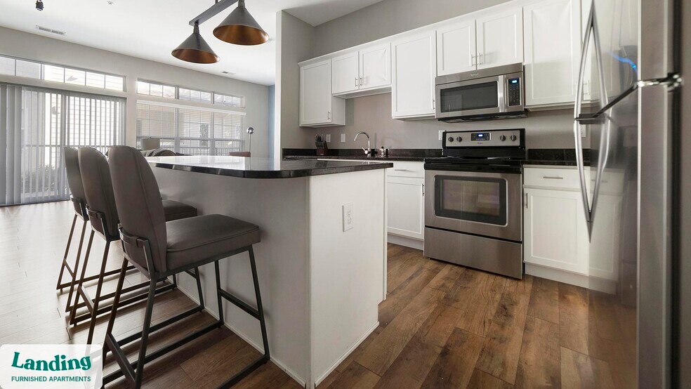 Building Photo - 41 E 9th Ave