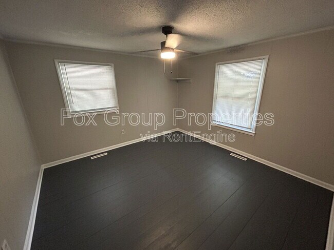 Building Photo - 579 Old Speedway Dr NW
