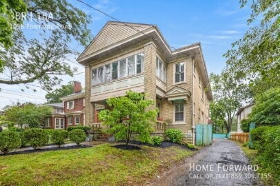 Building Photo - 1056-1058 Fontaine Rd