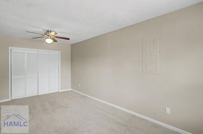 Building Photo - 1384 Forest Lake Dr