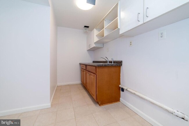 Building Photo - 5569 Caithness Ct