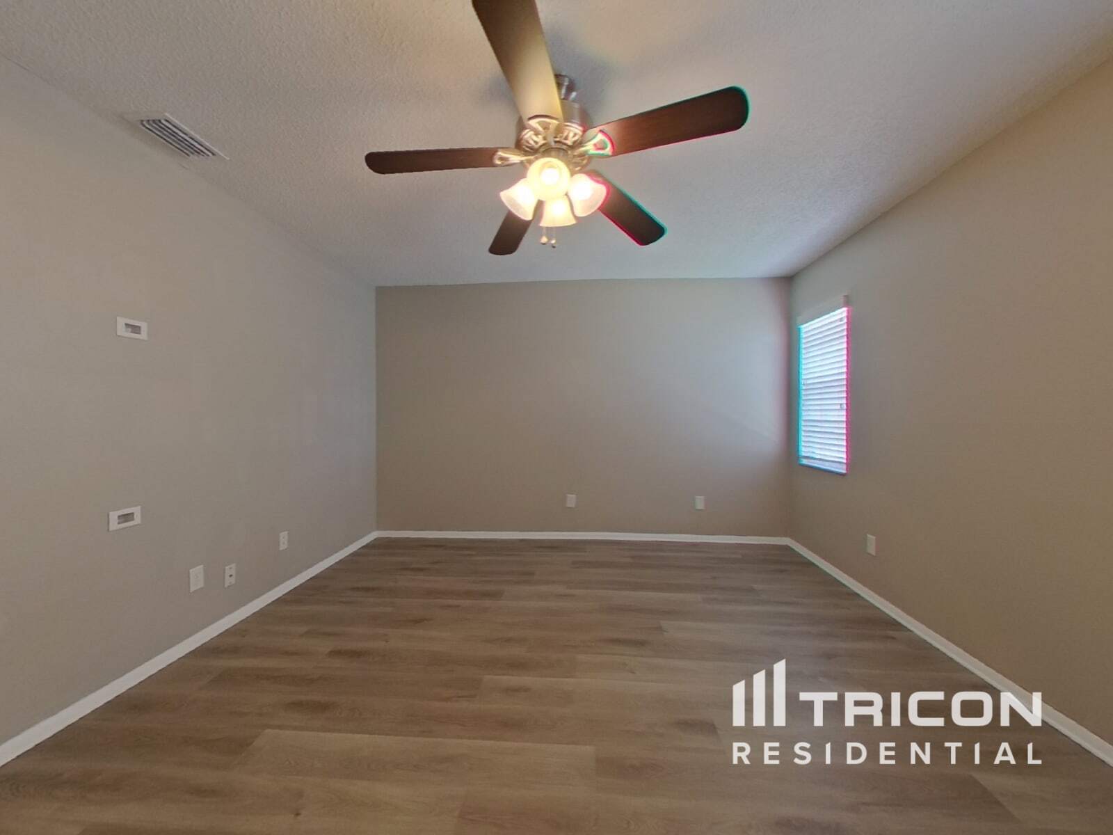 Building Photo - 1708 Hibiscus Cir N