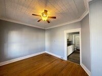 Building Photo - 29 Pennacook St