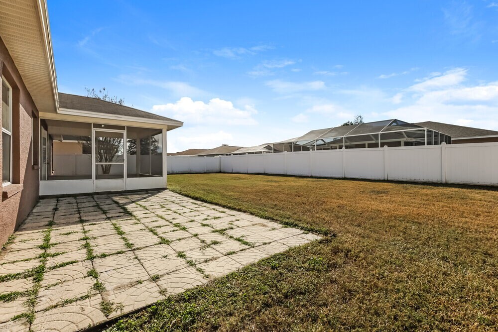 Building Photo - 7742 Ashford Dr