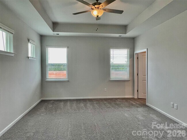 Building Photo - 3174 Laurel Brk Dr