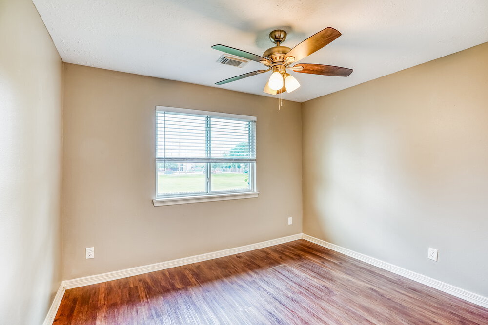 Building Photo - 2014 Harbour Cove Dr